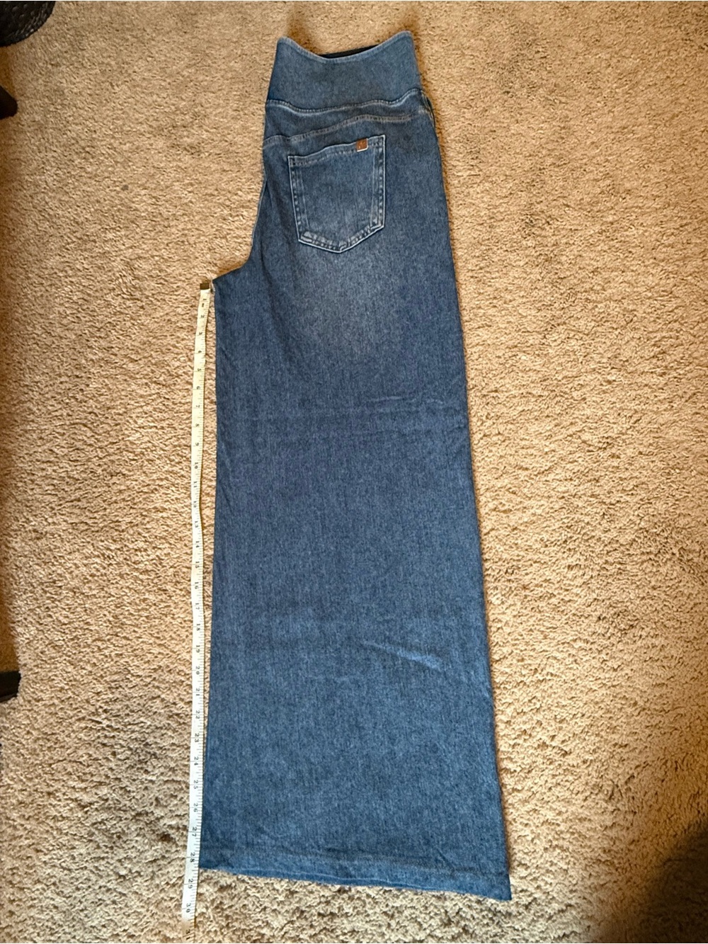 HALARA Women’s wide leg Jeans in Dark Blue Denim